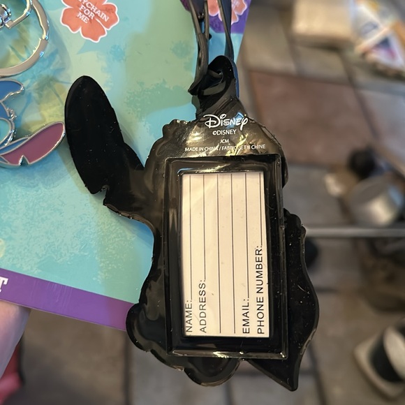 Stitch Travel Accessory Set - Picture 3 of 5